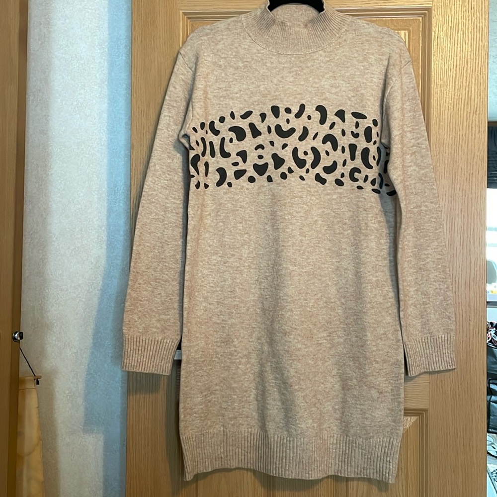 NWT Hem & Thread acrylic/polyester sweater dress, Size S